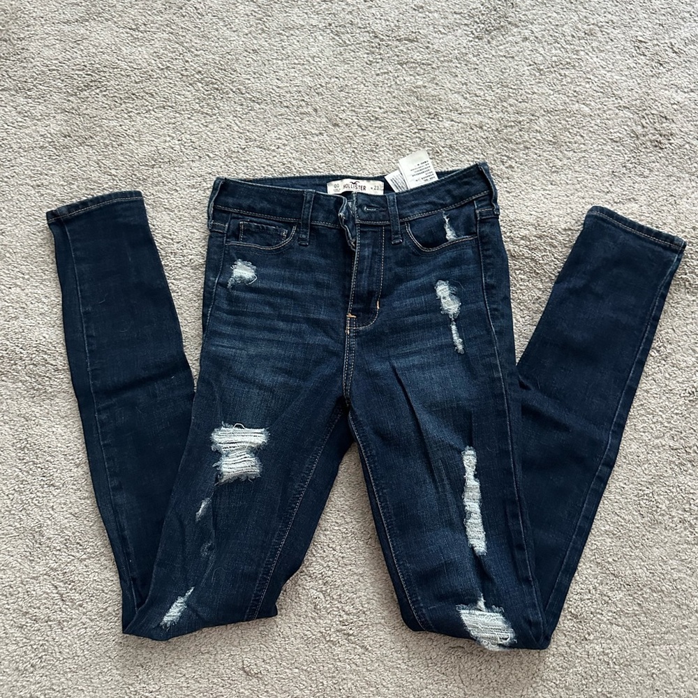 Hollister stretchy skinny jean